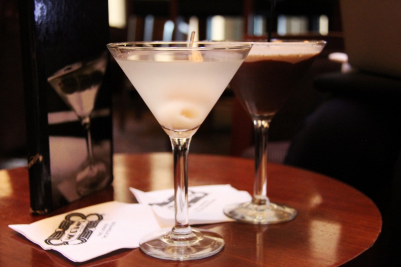 brasserie-LIEUCHE-min_martini_bar_lychee_chocolate_alcohol_liquor_happy_hour_happy-910161